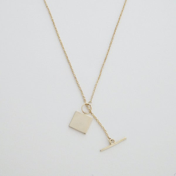 Gwyneth Toggle Charm Necklace - lolaluxeshop