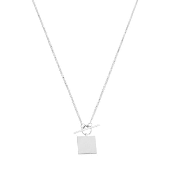 Gwyneth Toggle Charm Necklace - lolaluxeshop