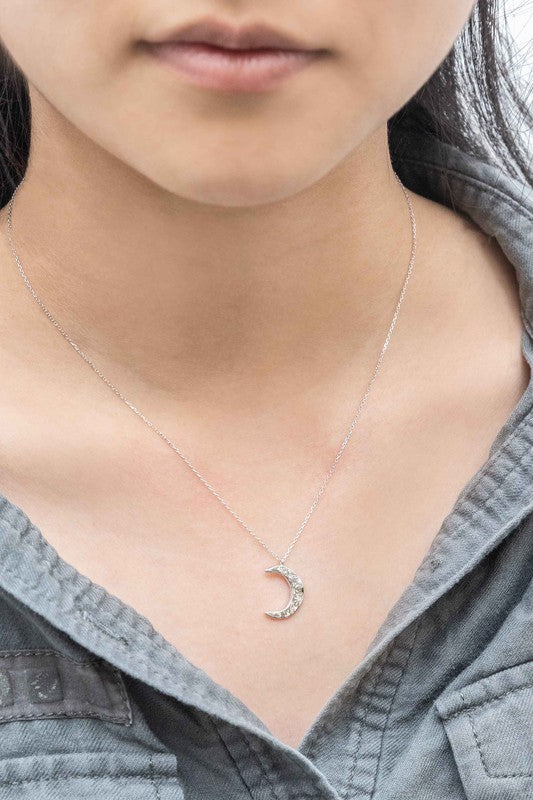 Crescent Moon Hammered Necklace - lolaluxeshop