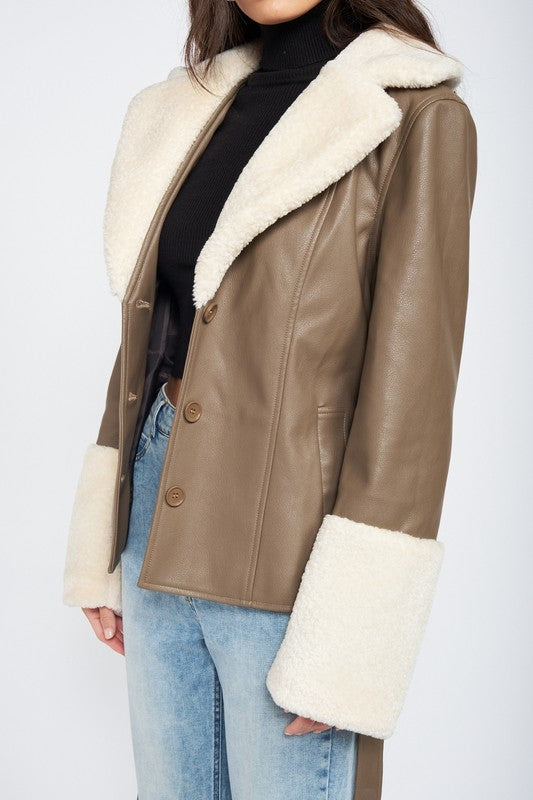 BELTED FAUX SHEARING TRIMMED JACKET - lolaluxeshop