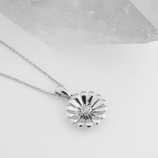 Bloom Flower Necklace - lolaluxeshop