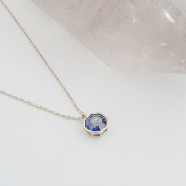 Ode to Rose Blue Crystla Necklace - lolaluxeshop