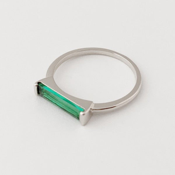 Green Long Crystal Baguette Ring - lolaluxeshop