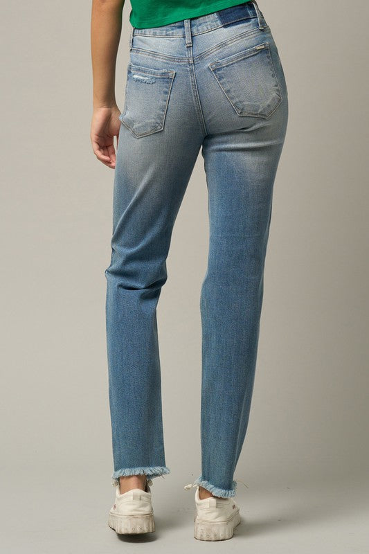 MID-RISE SLIM TAPERED JEANS - lolaluxeshop