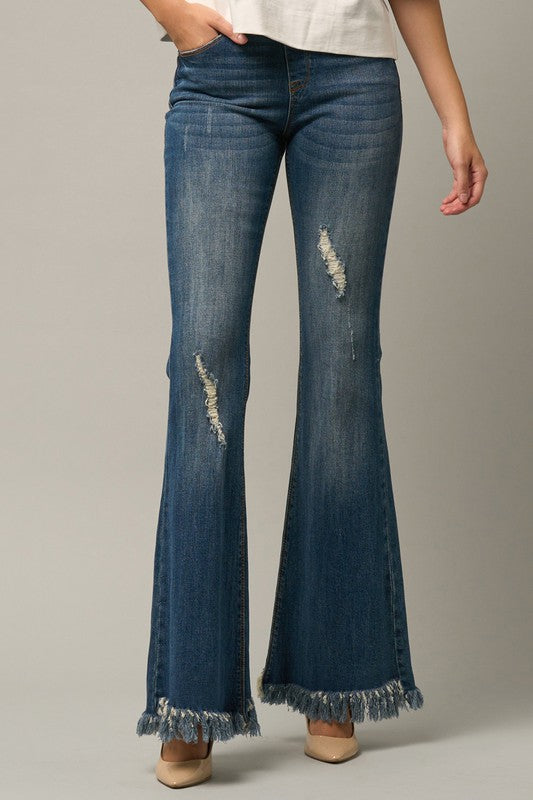 MID-RISE WIDE ELASTIC BANDED FLARE JEANS - lolaluxeshop