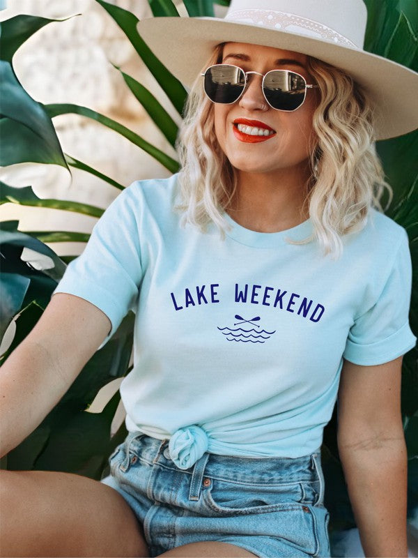 Lake Weekend Graphic Tee - lolaluxeshop