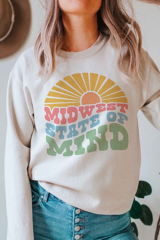 MIDWEST STATE OF MIND GRAPHIC SWEATSHIRT - lolaluxeshop