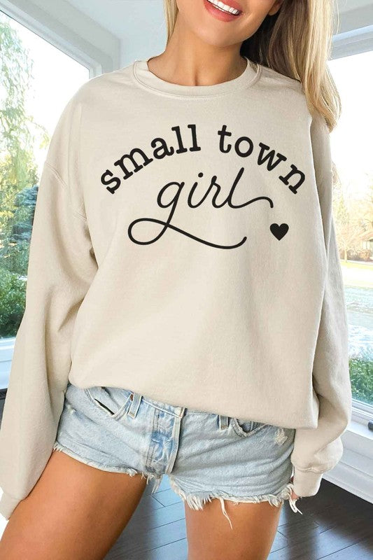 SMALL TOWN GIRL OVERSIZED SWEATSHIRT - lolaluxeshop