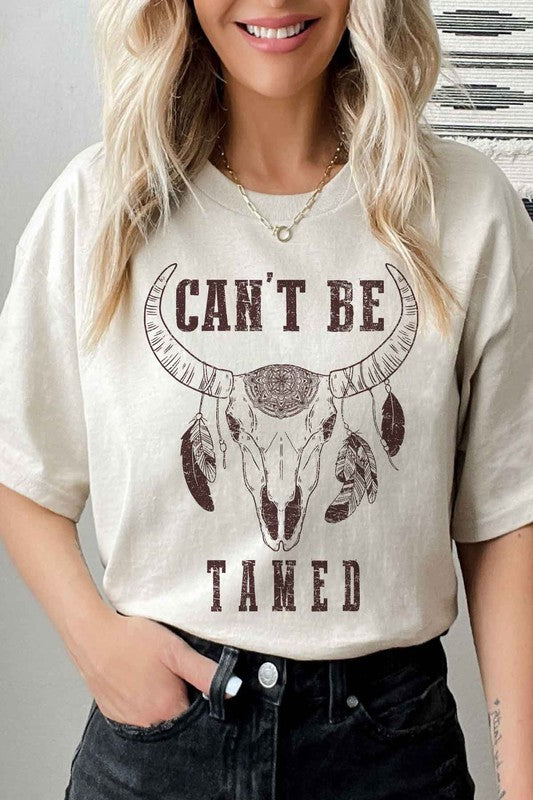 CANT BE TAMED CATTLE GRAPHIC TEE / T-SHIRT - lolaluxeshop