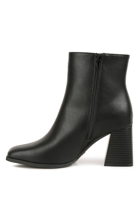 Cox Cut Out Block Heeled Chelsea Boots - lolaluxeshop