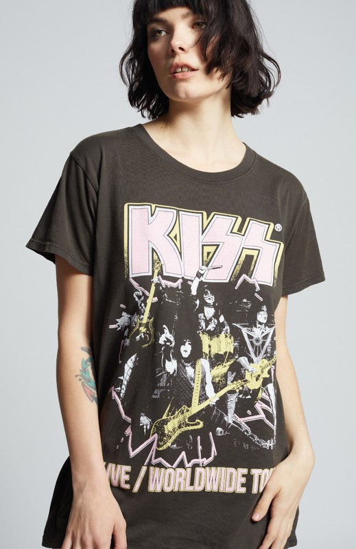 KISS Alive Tour Unisex Tee - lolaluxeshop