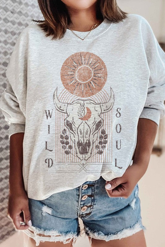 WILD SOUL GRAPHIC SWEATSHIRT - lolaluxeshop