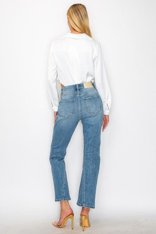 PLUS - TUMMY CONTROL HIGH RISE STRAIGHT JEANS - lolaluxeshop