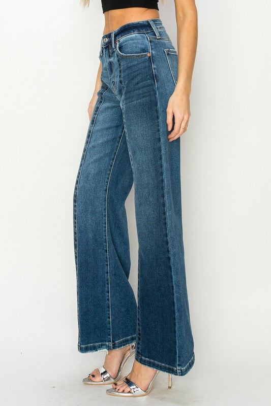 HIGH RISE RELAXED FLARE JEANS - lolaluxeshop