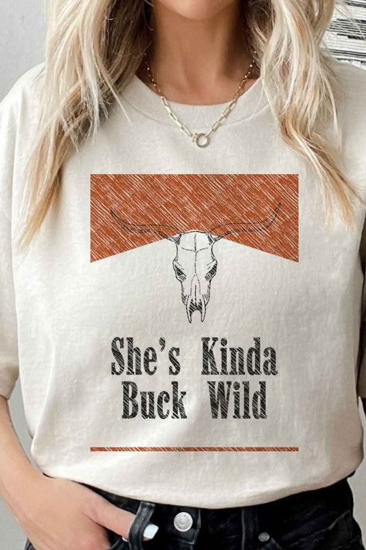 SHES KINDA BUCK WILD GRAPHIC TEE - lolaluxeshop