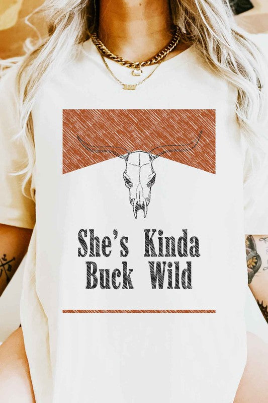 SHES KINDA BUCK WILD GRAPHIC TEE - lolaluxeshop