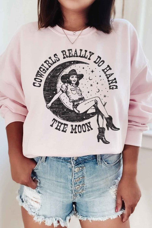 COWGIRLS HAND THE MOON GRAPHIC SWEATSHIRT - lolaluxeshop