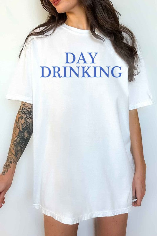 DAY DRINKING OVERSIZED GRAPHIC TEE