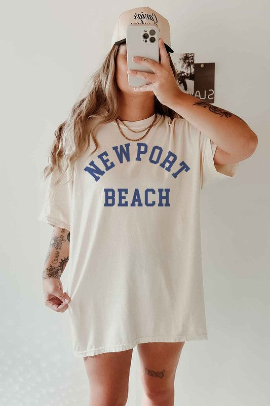 NEWPORT BEACH OVERSIZED GRAPHIC TEE