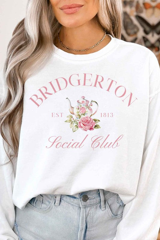 BRIDGERTON SOCIAL CLUB GRAPHIC SWEATSHIRT