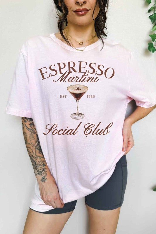 ESPRESSO MARTINI SOCIAL CLUB OVERSIZED GRAPHIC TEE