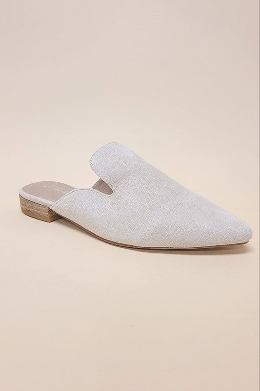 GEM-39 - POINTED TOE SLIP ON MULE FLATS - lolaluxeshop