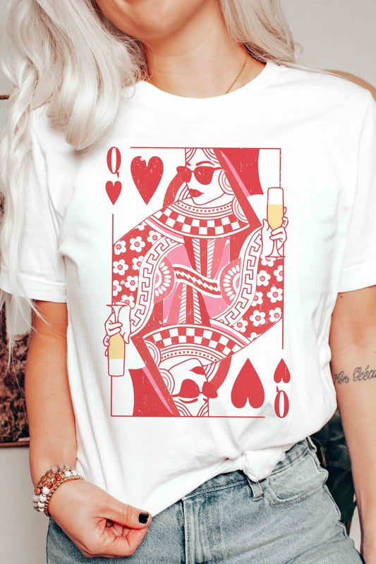 PLUS SIZE - CHAMPAGNE QUEEN OF HEARTS Graphic Tee - lolaluxeshop