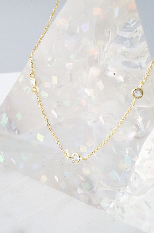 Crystal Bezel Trio Necklace - lolaluxeshop