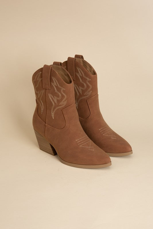 Blazing-S Western Boots - lolaluxeshop