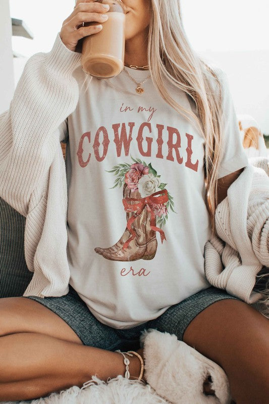 IN MY COWGIRL ERA Graphic Top - lolaluxeshop