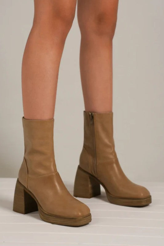 FOSTER-03-CHUNKY HEEL BOOTS - lolaluxeshop