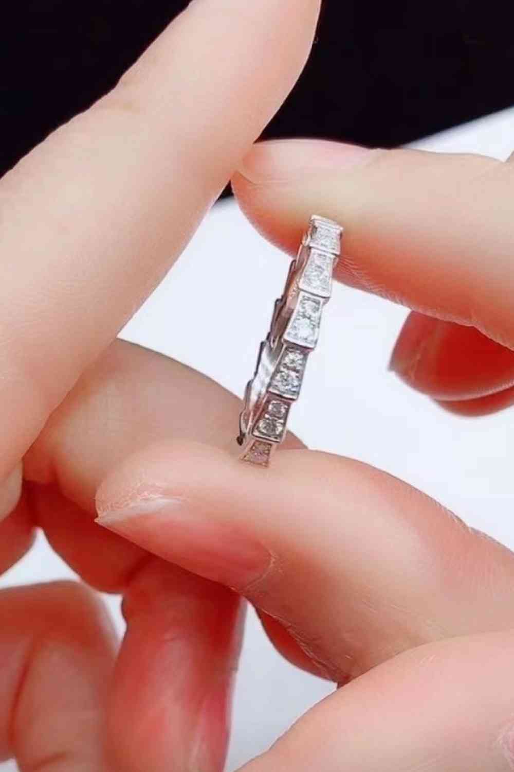 Shiny 3 Carat Moissanite Platinum-Plated Ring - lolaluxeshop