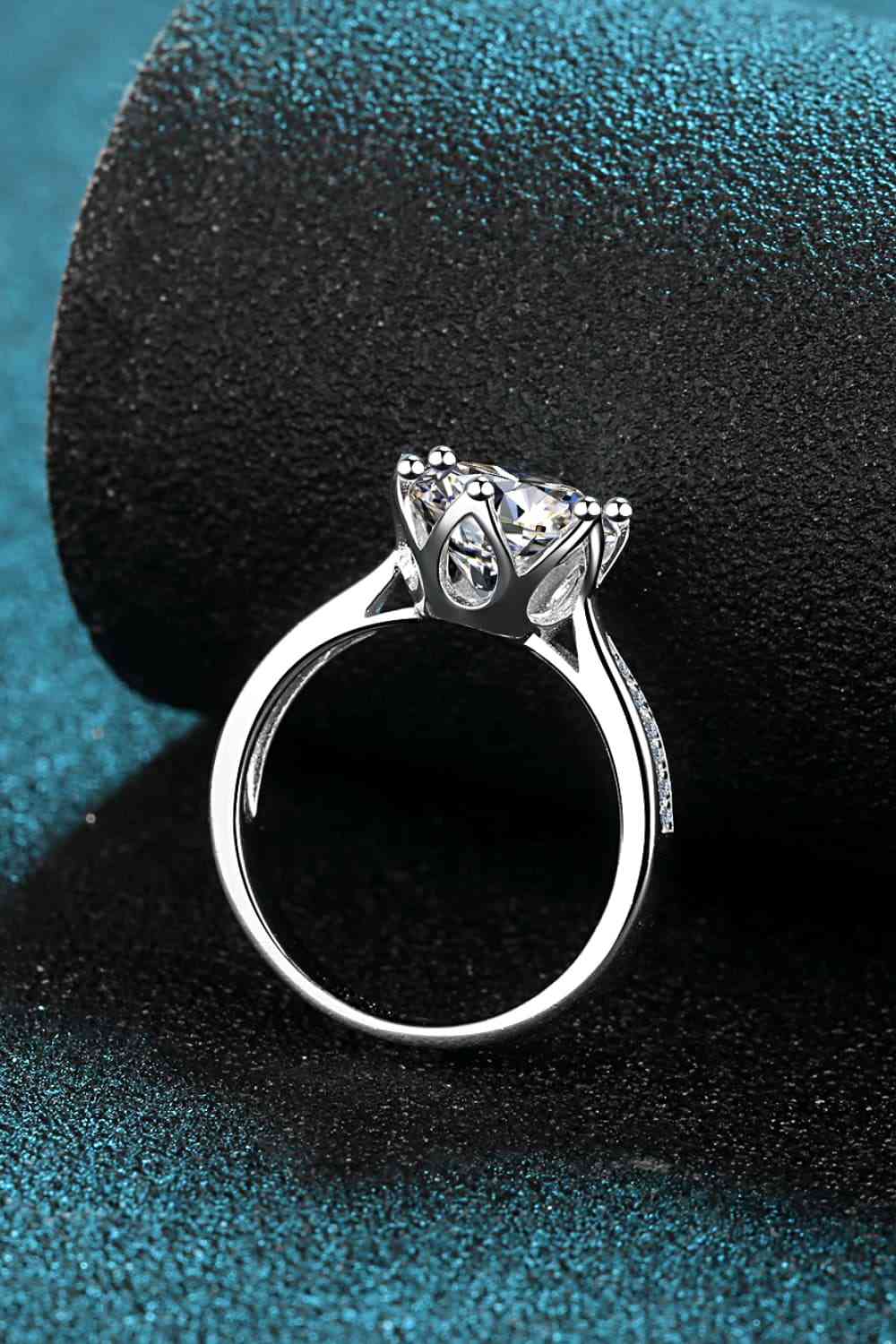 3 Carat Moissanite Rhodium-Plated Side Stone Ring - lolaluxeshop