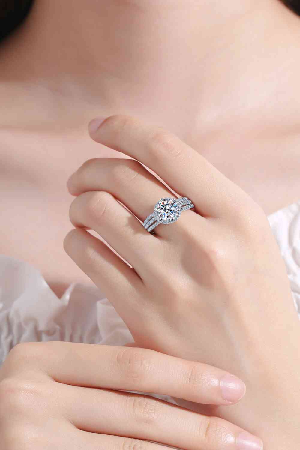 Sterling Silver Moissanite Ring - lolaluxeshop