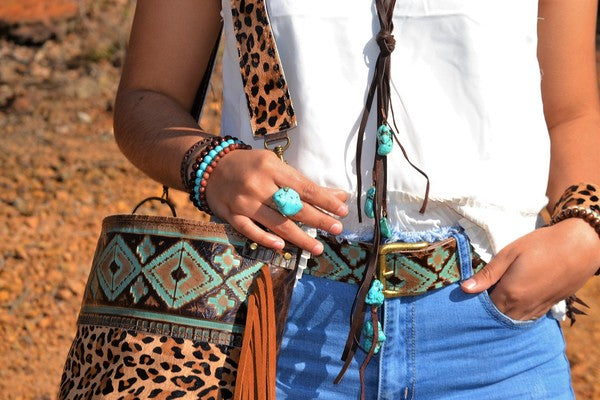 Turquoise Chunk on Cuff Ring - lolaluxeshop