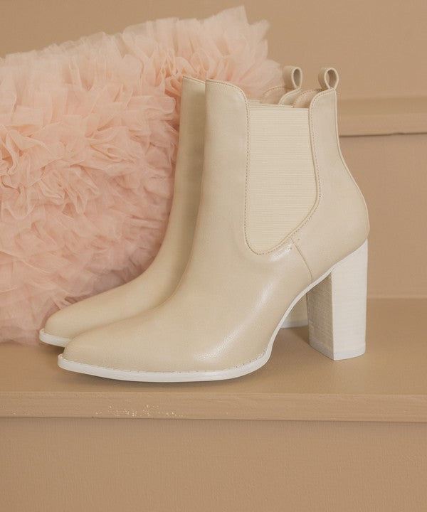 OASIS SOCIETY Esmee   Chelsea Boot Heel - LOLA LUXE