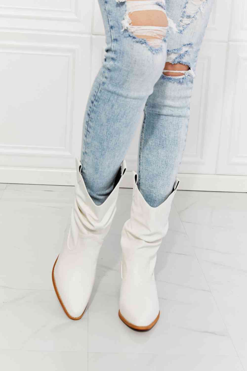 MMShoes Better in Texas Scrunch Cowboy Boots in White - lolaluxeshop