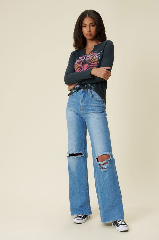 Distressed Wide Fit Jeans - LOLA LUXE