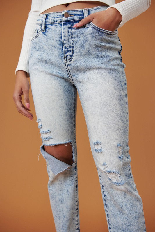 High Rise Distressed Skinny - LOLA LUXE