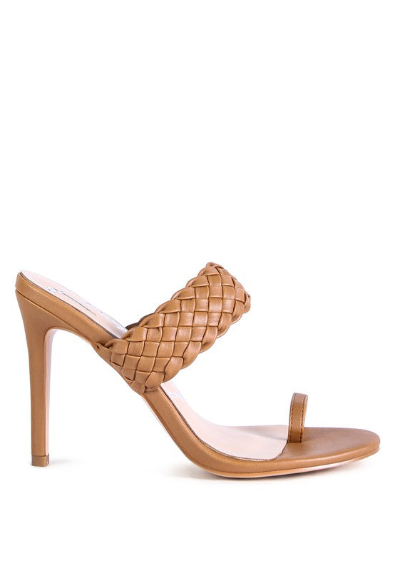 HIGH PERKS WOVEN STRAP TOE RING SANDALS - lolaluxeshop