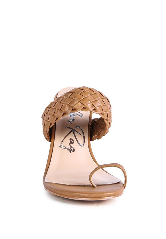 HIGH PERKS WOVEN STRAP TOE RING SANDALS - lolaluxeshop