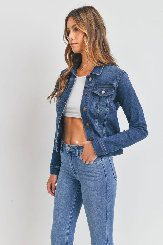 THE CLASSIC FIT DENIM JACKET - LOLA LUXE