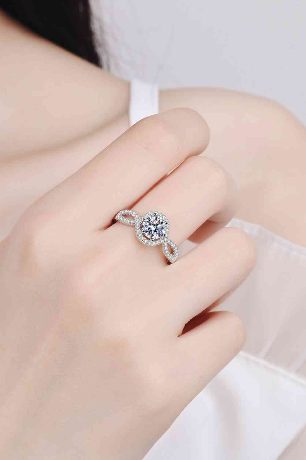 Feel The Joy 925 Sterling Silver Moissanite Ring - lolaluxeshop