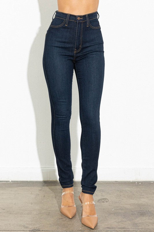 HIGH WAISTED CLASSIC SKINNY - LOLA LUXE