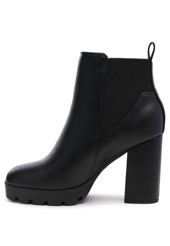 BOLT BLOCK HEELED CHELSEA BOOT - lolaluxeshop