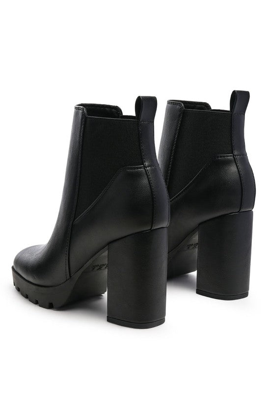 BOLT BLOCK HEELED CHELSEA BOOT - lolaluxeshop