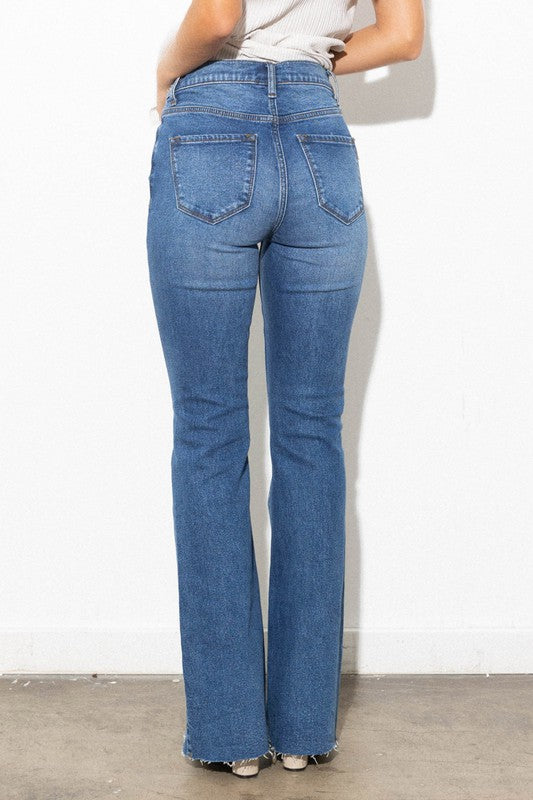 HIGH WAISTED DISTRESSED BOOTCUT - LOLA LUXE