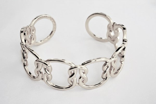 Love Knot Bracelet - LOLA LUXE