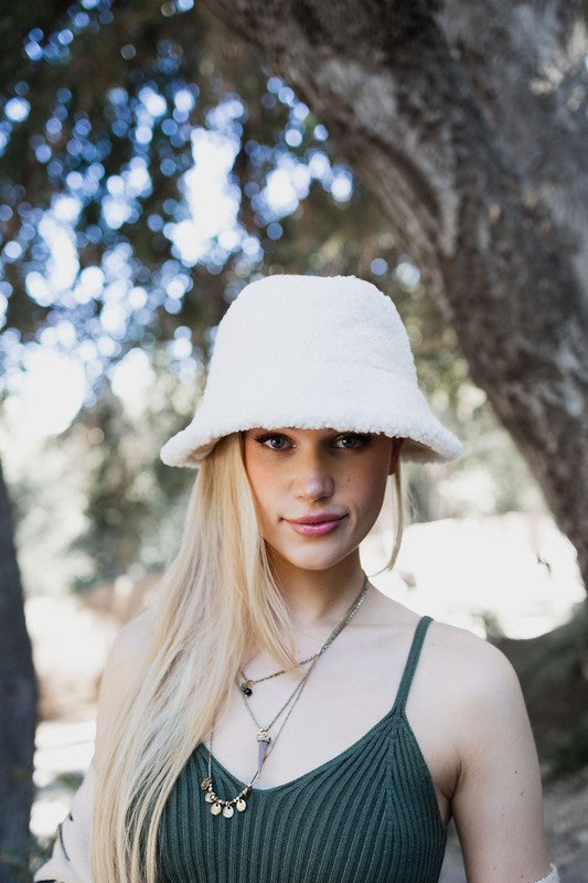 Teddy Suede Combo Reversible Bucket Hat - LOLA LUXE