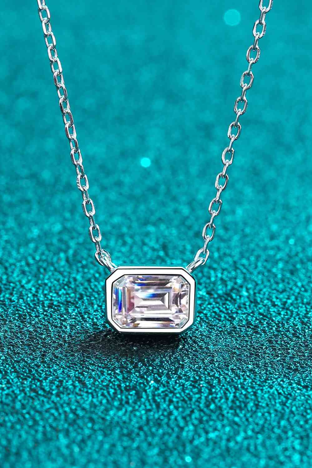 Beautiful Words 1 Carat Moissanite Pendant Necklace - lolaluxeshop